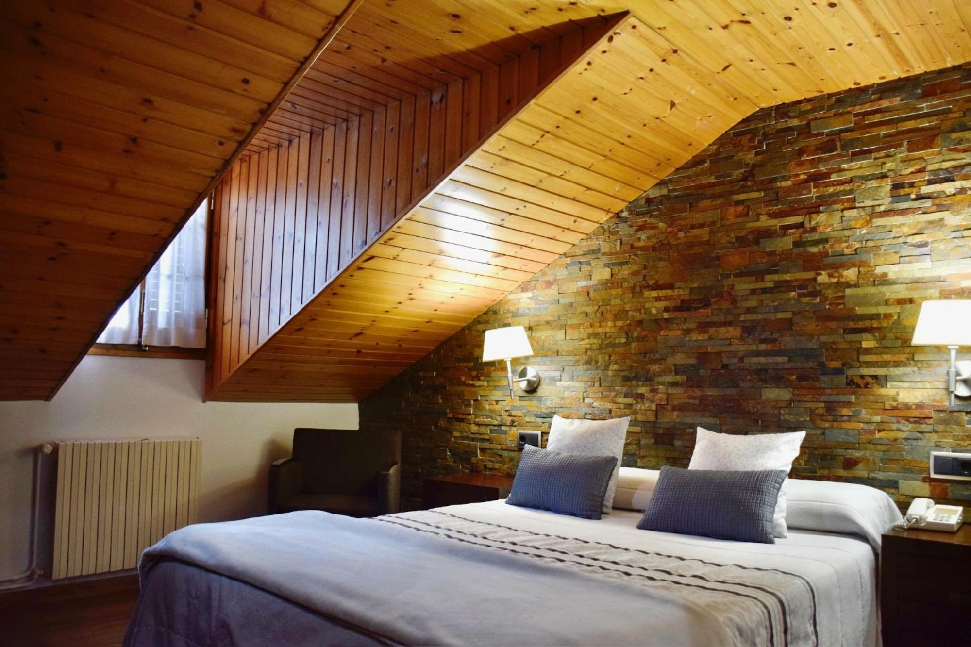 Hotel L'Auet أريابال المظهر الخارجي الصورة